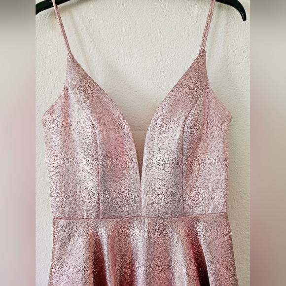 Ashley Lauren Metallic Brocade Pink Ball Gown - Size 8 - Picture 8 of 9